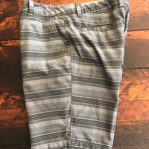 O’Neill men’s shorts - Picture 2 of 5